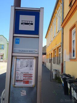 Nabízíme k dlouhodobému pronájmu byt v 1.patře řadového domu