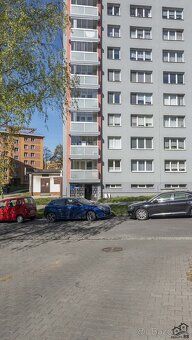 Ev.č. 00074 Prodej nebytového prostoru 30 m² – obchod a skla