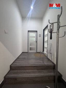 Pronájem komerčního prostoru 40 m² v centru Havířova. Jedna 