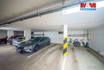 Nabízíme k prodeji překrásný byt s předzahrádkou o dispozici