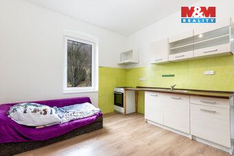 Prodej nájemního domu v klidné části obce Spálené u obce Hol
