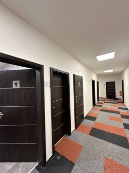 Bez provize! Pronájem kanceláře 19 m² – Praha 13, Stodůlky z