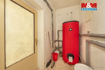 Exkluzivně nabízíme prodej rodinného domu 240 m² s vnitřním 
