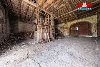 Exkluzivně nabízíme k prodeji samostatný rodinný dům o dispo