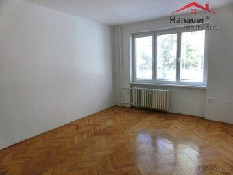 Nabízíme pronájem bytu 3+1 o ploše 73 m2 v 1. nadzemním podl