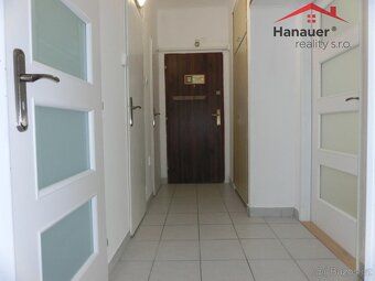 Nabízíme pronájem bytu 3+1 o ploše 73 m2 v 1. nadzemním podl