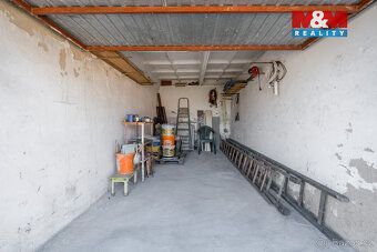 Nabízíme k prodeji rekreační objekt s možností celoročního b