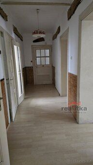Nabízíme prodej velkého bytu 4+1, 93m2 se zahradou v Opavě n