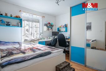 Nabízíme k prodeji prostorný rodinný dům o dispozici 6+1 v m