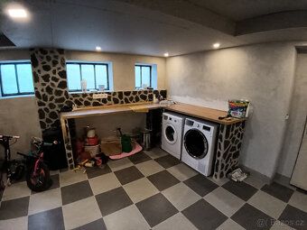 Ve vyhledávané lokalitě Olomouc-Holice nabízíme k prodeji sl