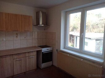 Pronajmu byt 2+1 v Doksech po rekonstrukci, přízemí 60 m2.Vy