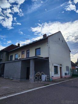 Ev.č. 01350 Nabízíme Vám k pronájmu areál o užitné ploše 1.8