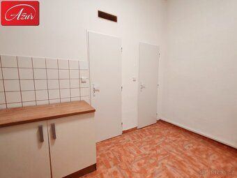 Nabízíme k prodeji mimořádně prostorný byt 3+1 o celkové vým