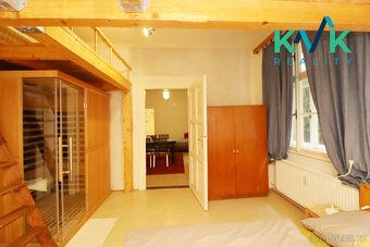 Nabízíme k prodeji byt 2+1 o ploše 61 m², umístěný v 1. patř