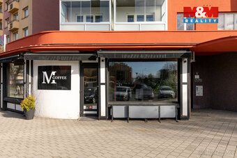 Na dolním konci bulváru Hlavní třídy v Porubě, se nachází mí