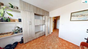 +popl. 5000, , Nabízíme k pronájmu světlý a udržovaný byt o 
