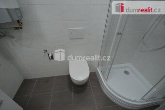 + poplatky, převod elektřiny, Dumrealit.cz Vám zprostředkuje