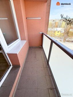 Nabízíme k pronájmu byt 3+1, na ulici Místecká v Praze-Letňa