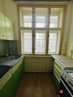 Převod dr. podílu, byty/3+kk, 66 m2, Biskupcova, Žižkov, 130