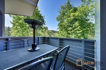 I am exclusively offering for SALE a beautiful mountain apartment 1+