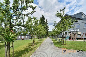 I am exclusively offering for SALE a beautiful mountain apartment 1+