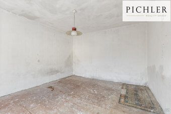 Nabízíme k prodeji rodinný dům s dispozicí 2+kk v obci Koleš