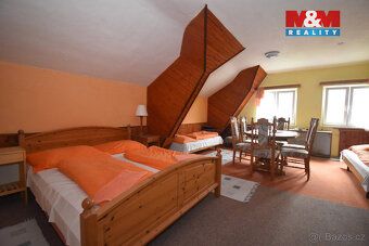 We offer for sale unique hotel and restaurant as two separate buildings in picturesque…