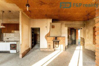 Dům, kde započala přestavba a po dokončení může být dům velm