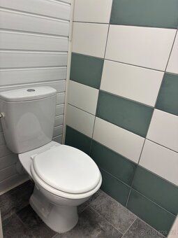 Nabízím k pronájmu byt o velikosti 2+kk (40m2), který se nac