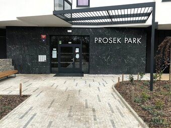 Nabízíme k pronájmu krásný, plně vybavený byt 2 + kk s balko