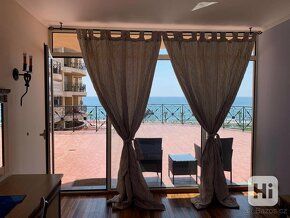 Located in beautiful quiet location of Elenite (Bulgaria) with ideal position on first line by sea.