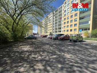 Nabízíme pronájem útulného bytu 1+kk v ulici Žežická. Tento 