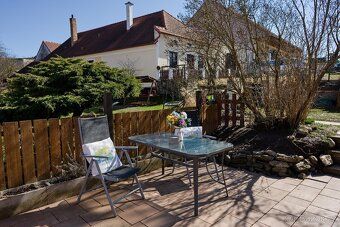 Looking for a place where you can really relax but still have the city within reach?