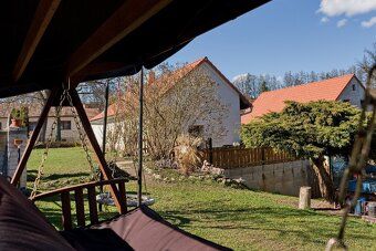 Looking for a place where you can really relax but still have the city within reach?