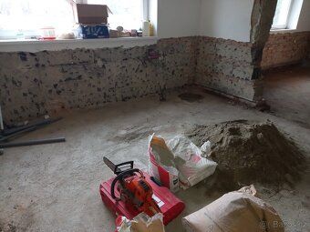 Prodáváme prostorný byt, 3+1 112m2, zahrada 500m2, v započat