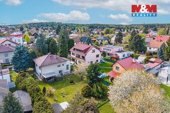 V obci Mukařov nabízíme rodinný dům o užitné ploše cca 122 m