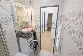 Nabízíme k pronájmu kompletně zrekonstruovaný byt 2+kk o vým