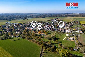 We offer for sale a building plot on the very outskirts of the village.