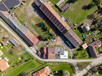 Nabízíme k prodeji prostorný byt o dispozici 3+1 s podlahovo