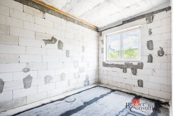 Single-family house with double garage in town of TrnávkaAvailable for sale