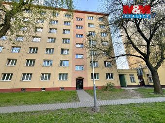 Nabízíme k prodeji světlý a prakticky řešený byt v osobním v