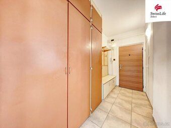If you're looking for a smaller apartment to rent, this is perfect.