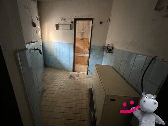 Ev.č. 58447 Nabízíme vám ke koupi rodinný dům v obci Ledvice