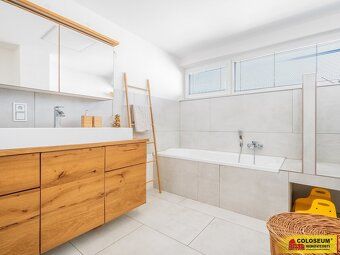 Exclusive Offer - Villa 8+kk with Spacious Garden in Zbraslav near Brno.