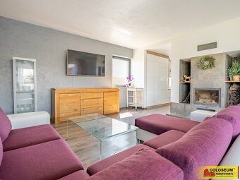Exclusive Offer - Villa 8+kk with Spacious Garden in Zbraslav near Brno.