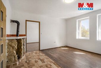 Pronájem zrekonstruovaného bytu 2+1 v modernizovaném bytovém