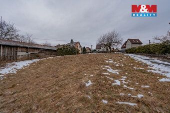 Nabízíme prodej pozemku o celkové výměře 1111 m², který je z