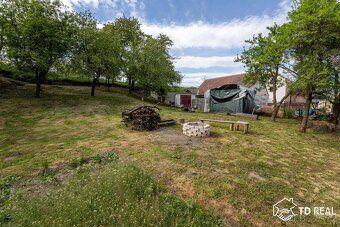 Ref. No. 01010 Looking for a family house for permanent residence or recreation with…