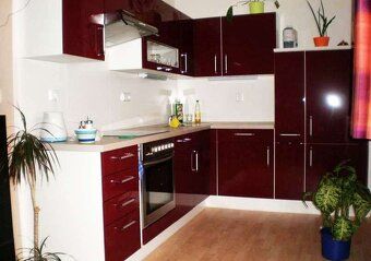 Pronájem nezařízeného bytu (kolaudace r. 2009) dispozičně 1+