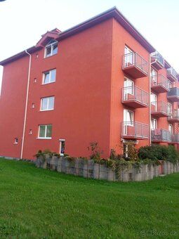 Pronájem nezařízeného bytu (kolaudace r. 2009) dispozičně 1+